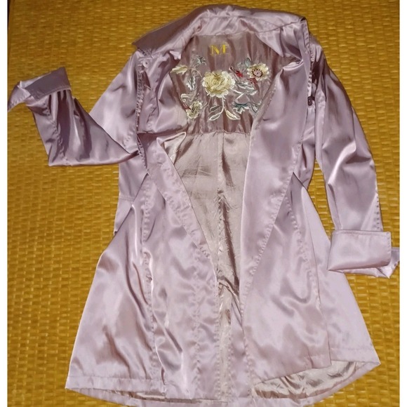 M Monogram Lavender Satin Car Coat Interior Floral Embroidery Mauve Trench L - Picture 16 of 16